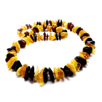 NASZYJNIK Z BURSZTYNU OSZLIFOWANEGO BAŁTYTCKIEGO