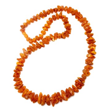 NASZYJNIK Z BURSZTYNU NIEOSZLIFOWANEGO