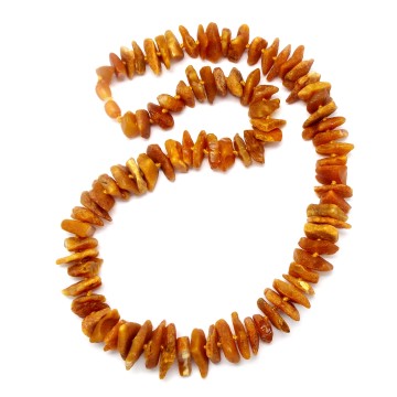 NASZYJNIK Z BURSZTYNU NIEOSZLIFOWANEGO