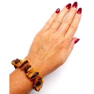 BRANSOLETKA Z BURSZTYNU NIEOSZLIFOWANEGO