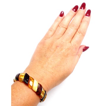 Biżuteria z bursztynu