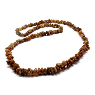 NASZYJNIK KORALE Z BURSZTYNU NIEOSZLIFOWANEGO